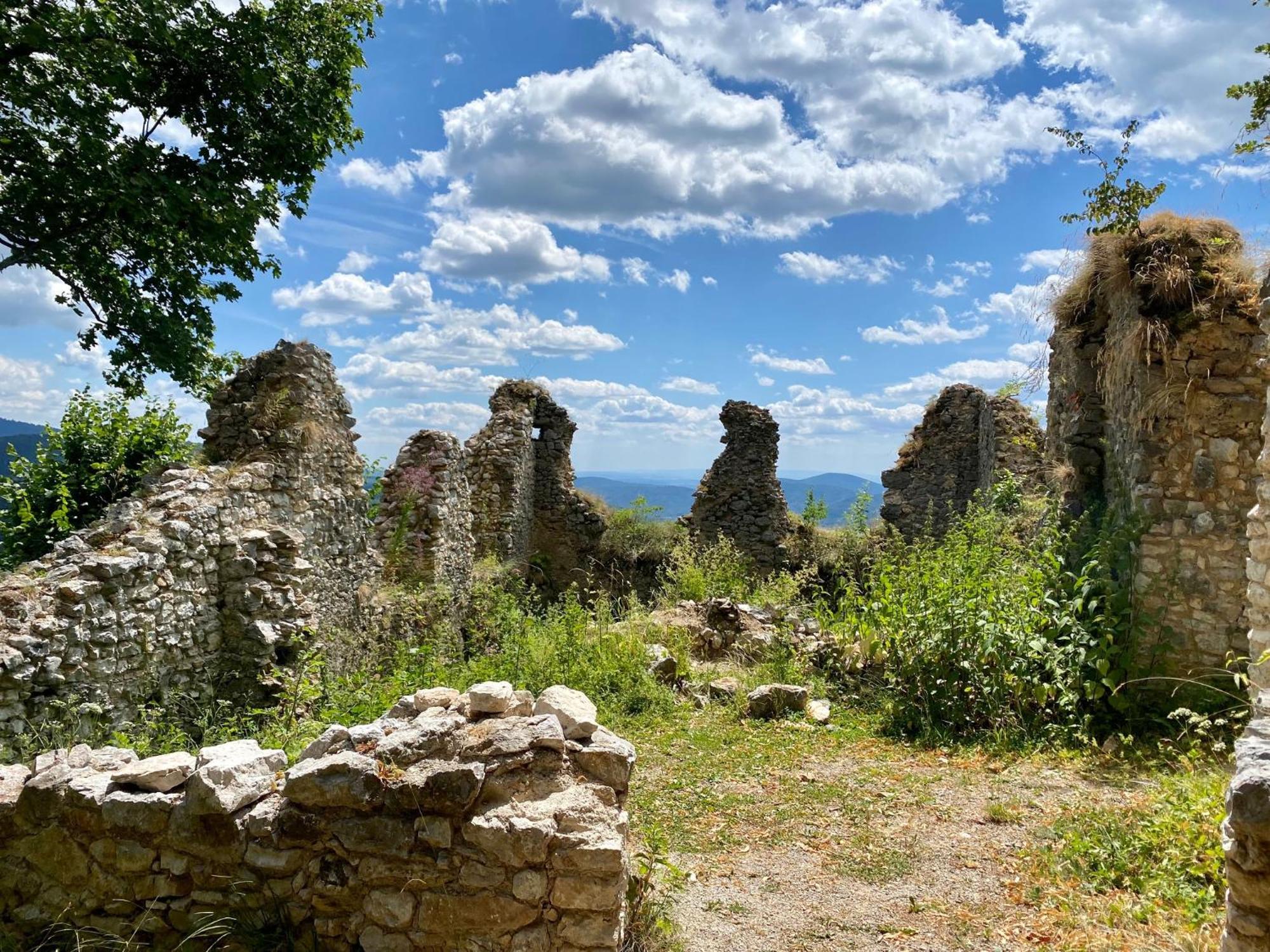 Drevenica Emilka - Nízke Tatry - Muran - Pre Rodiny Brezno Exterior foto