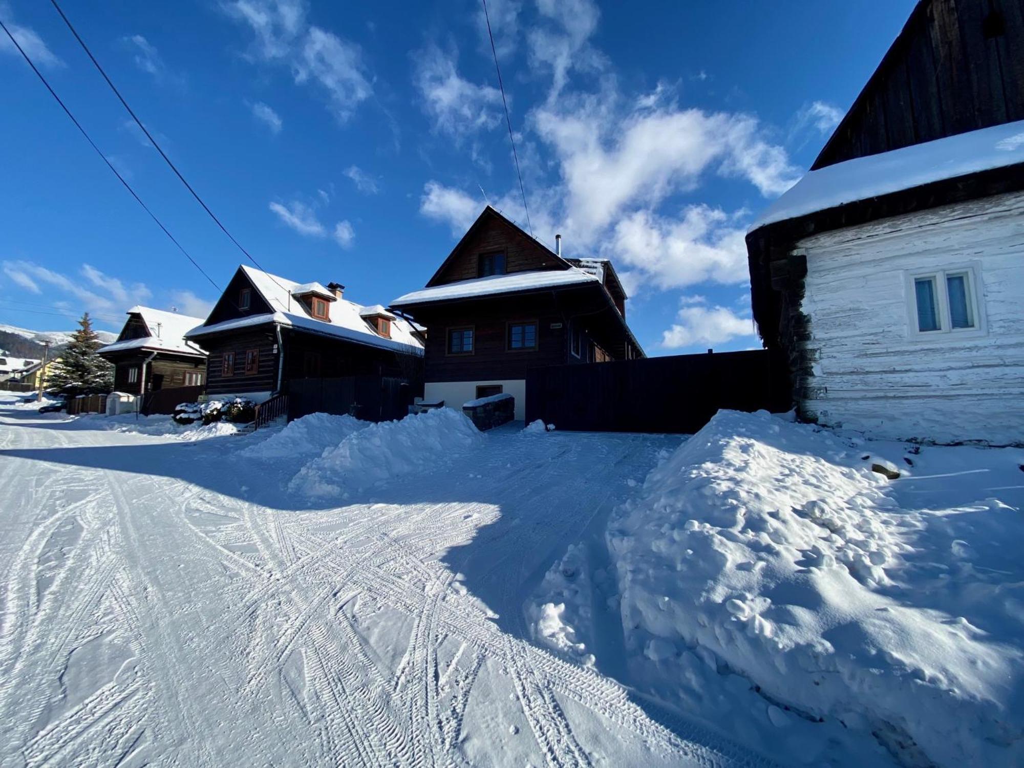 Drevenica Emilka - Nízke Tatry - Muran - Pre Rodiny Brezno Exterior foto